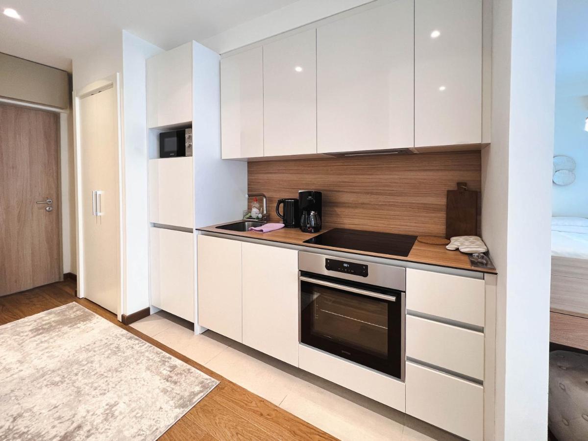 Waterfront Luxury Suites 베오그라드 외부 사진